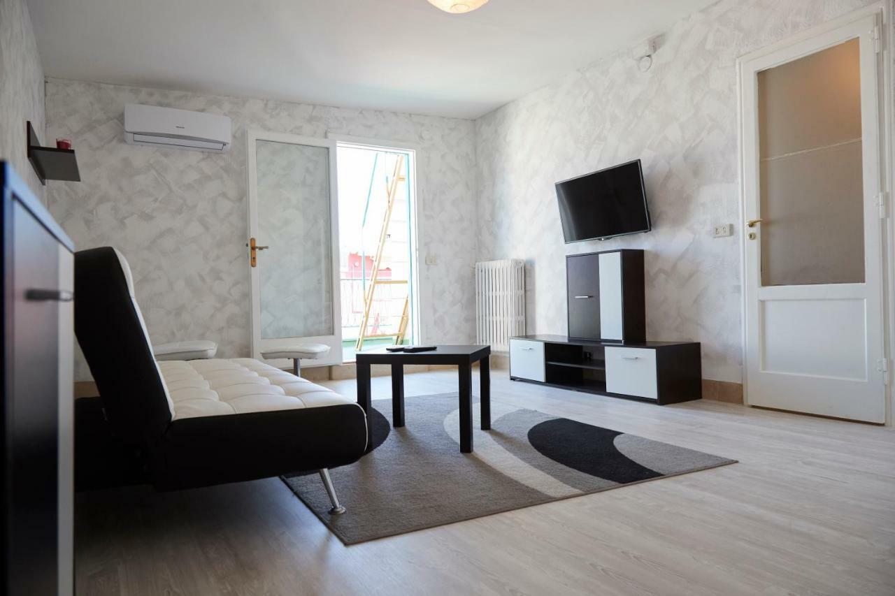 Apulia Apartments Конверсано Экстерьер фото