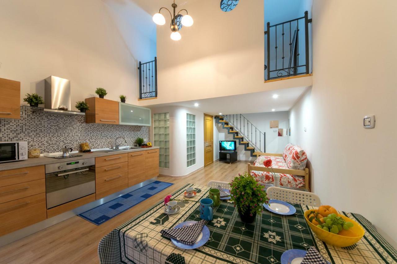 Apulia Apartments Конверсано Экстерьер фото